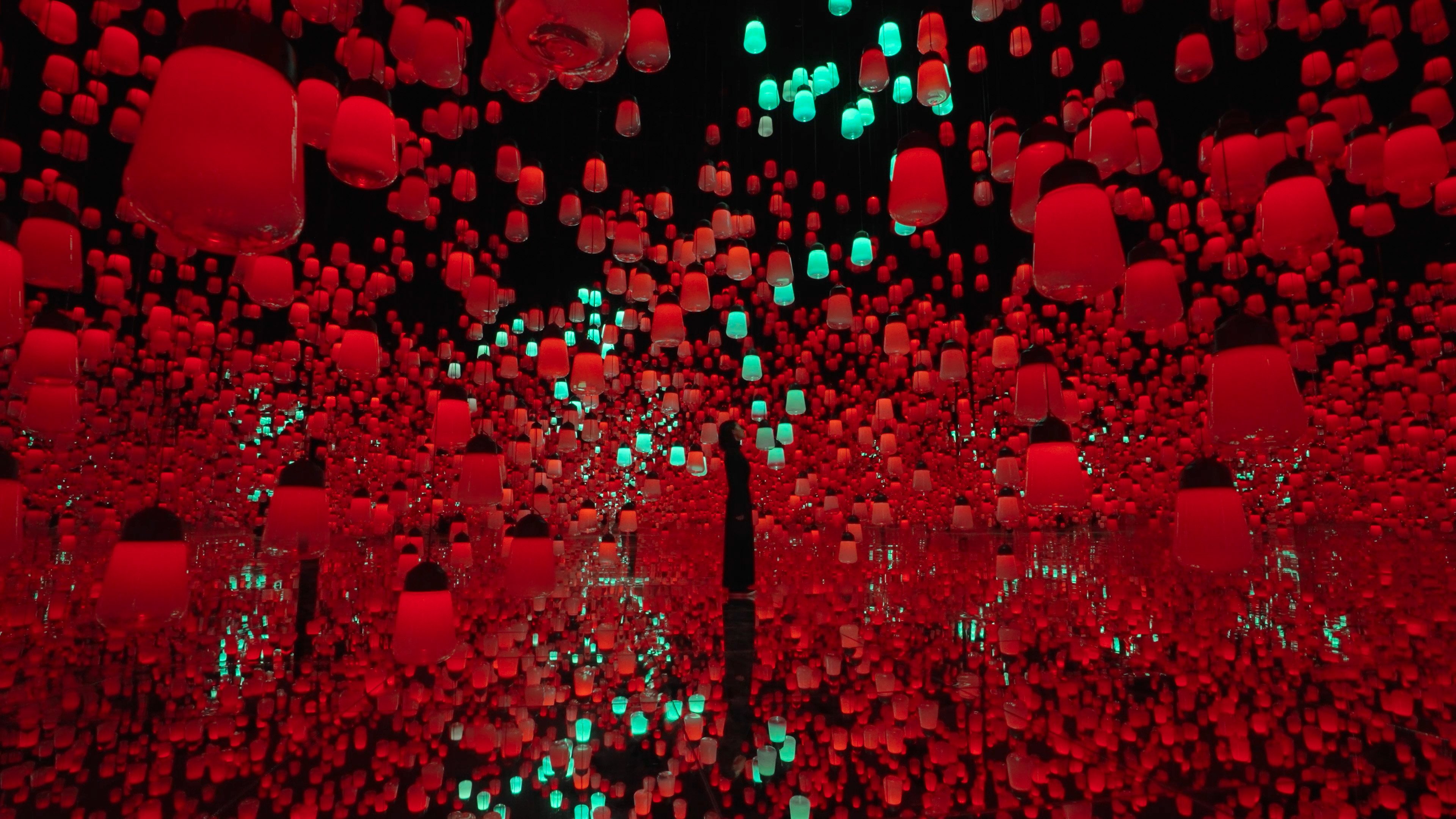 Forest of Resonating Lamps: One Stroke - Metropolis | teamLab