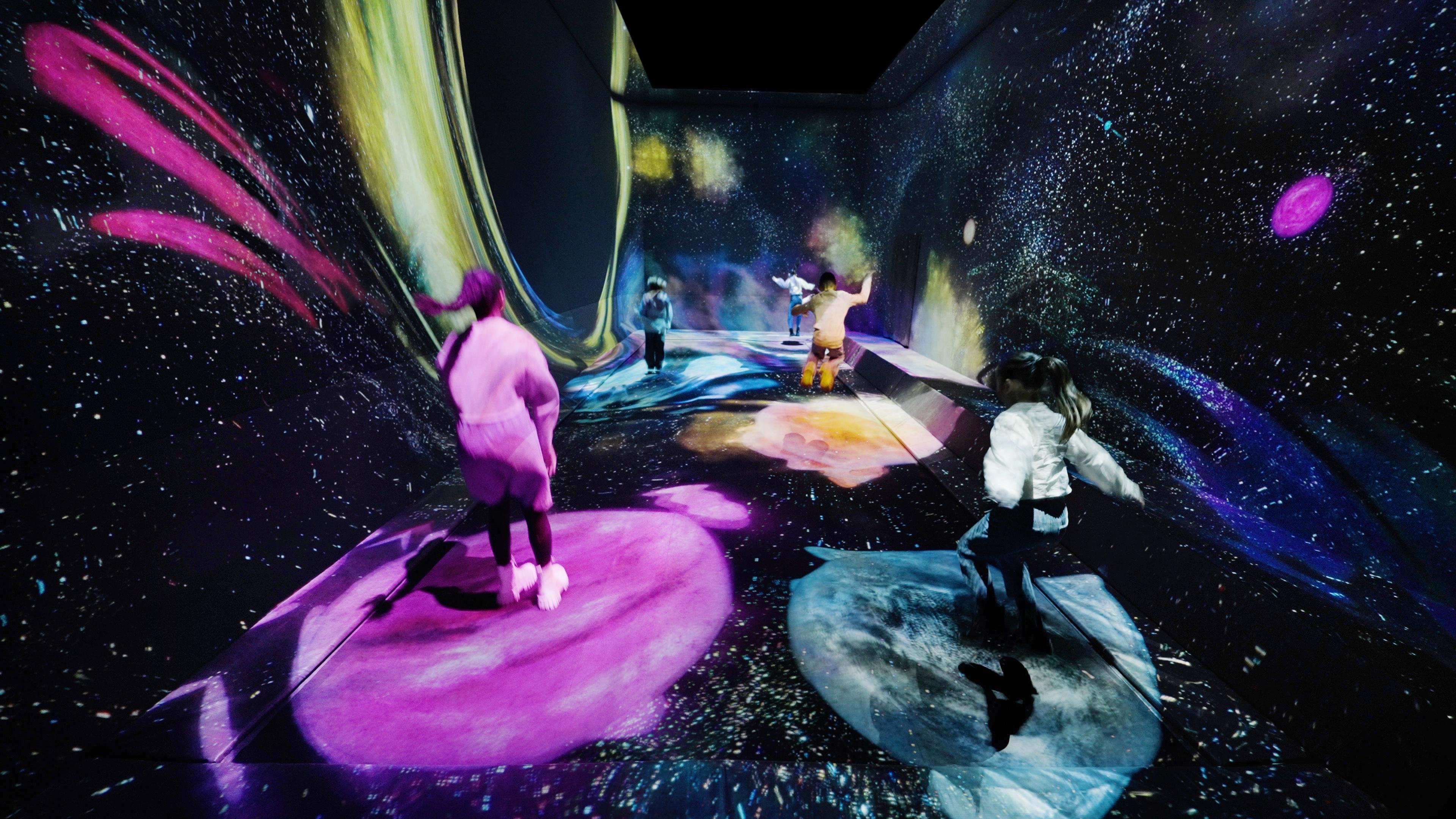 マルチジャンピング宇宙 / Multi Jumping Universe | teamLab / チームラボ
