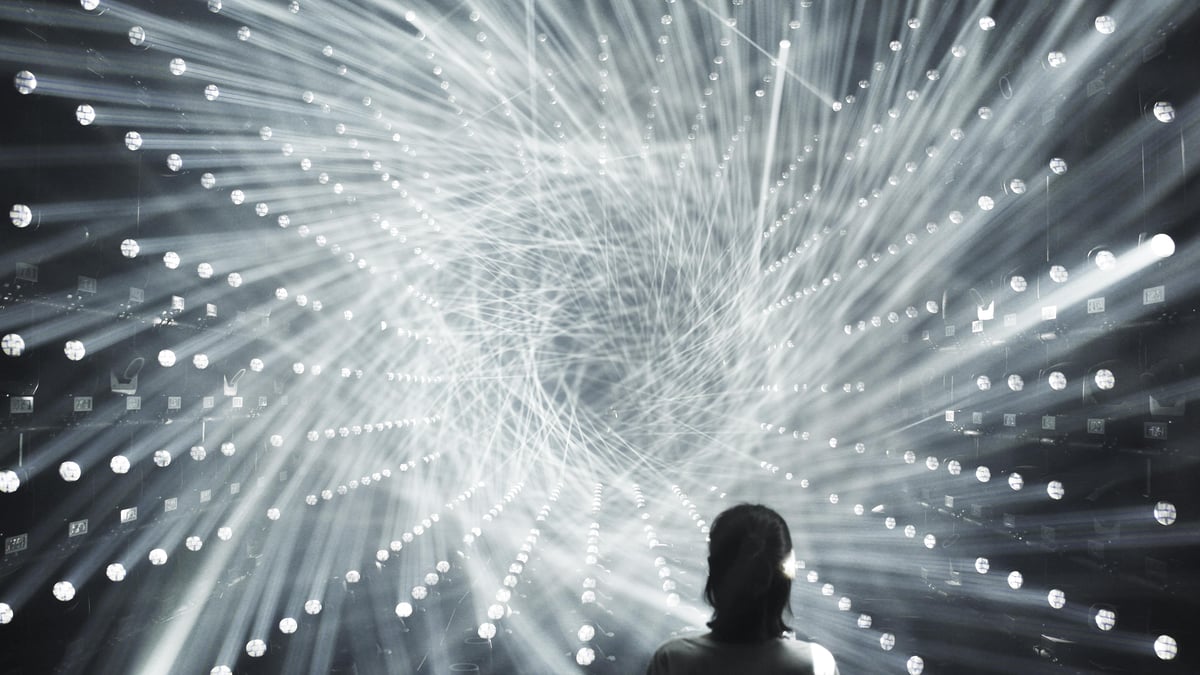 Light Vortex III | teamLab