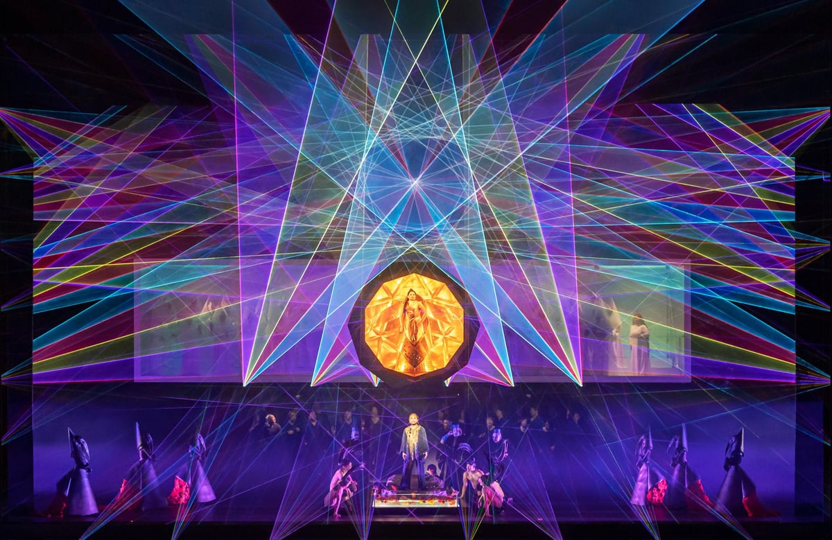 Turandot ジャコモ・プッチーニ作曲オペラ | teamLab Architects