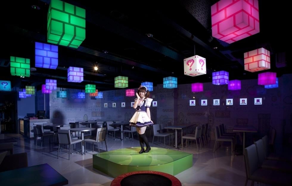 電脳喫茶☆電脳酒場　めいどりーみん　なんば店