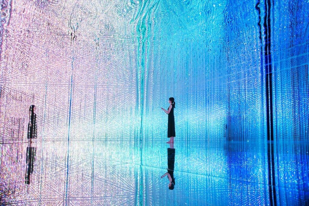 やわらかいブラックホール - あなたの身体は空間であり、空間は他者の