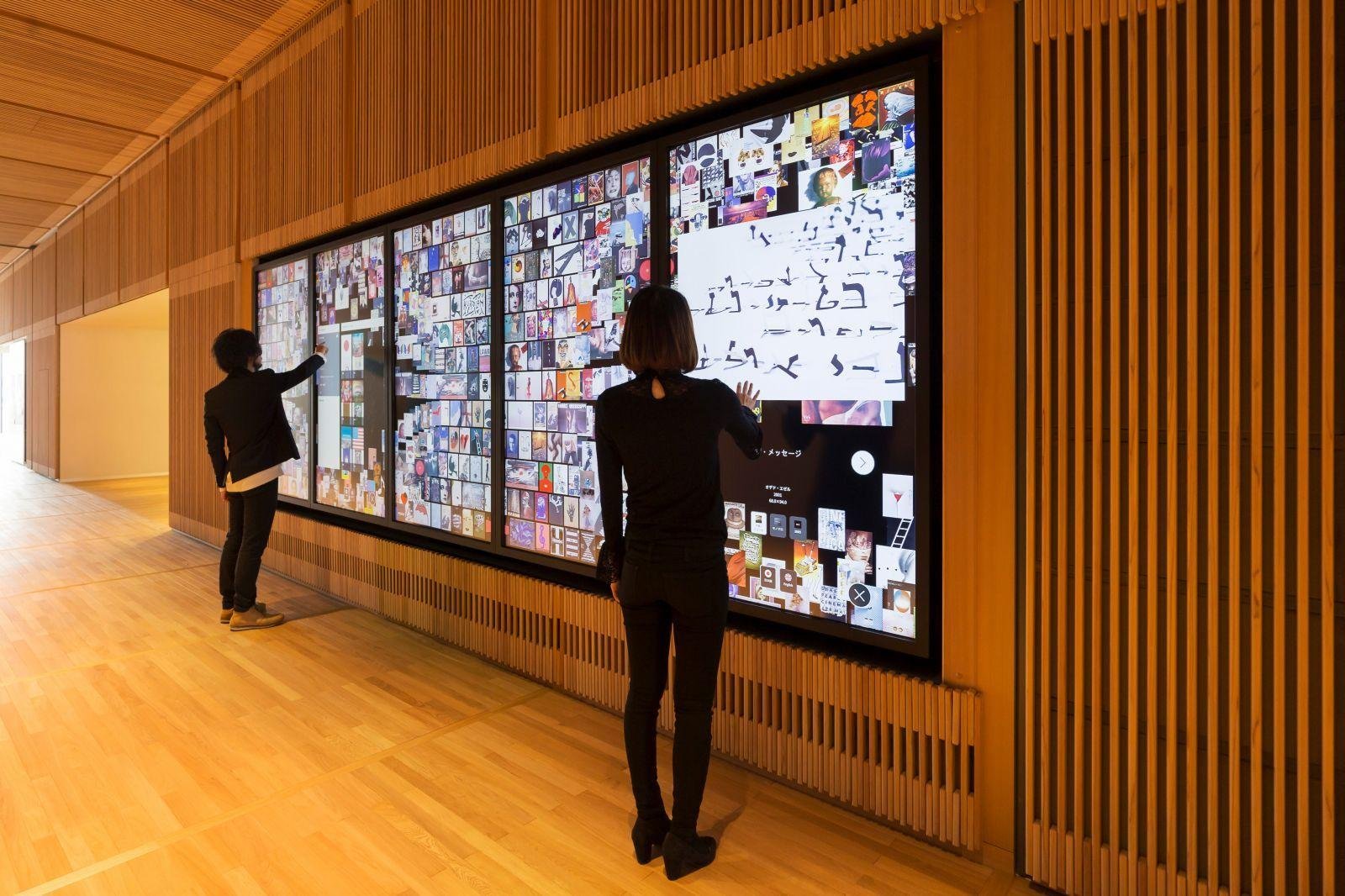 Digital Information Wall  美術館・博物館での利用